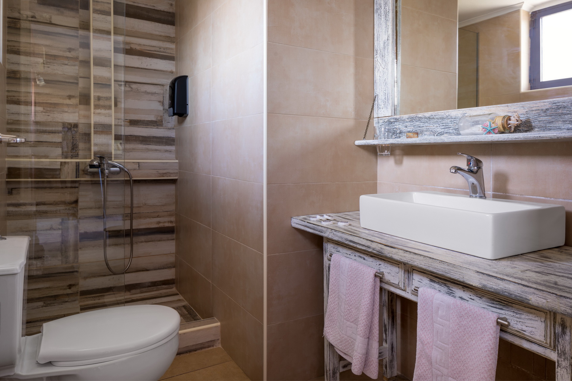 Studios – Nireas Hotel